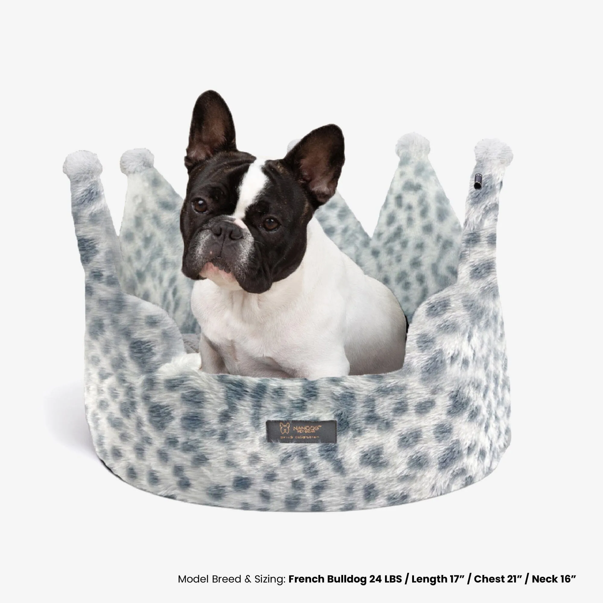 Crown Dog & Cat Fun Bed Cloud Prive Collection - Snow Leopard