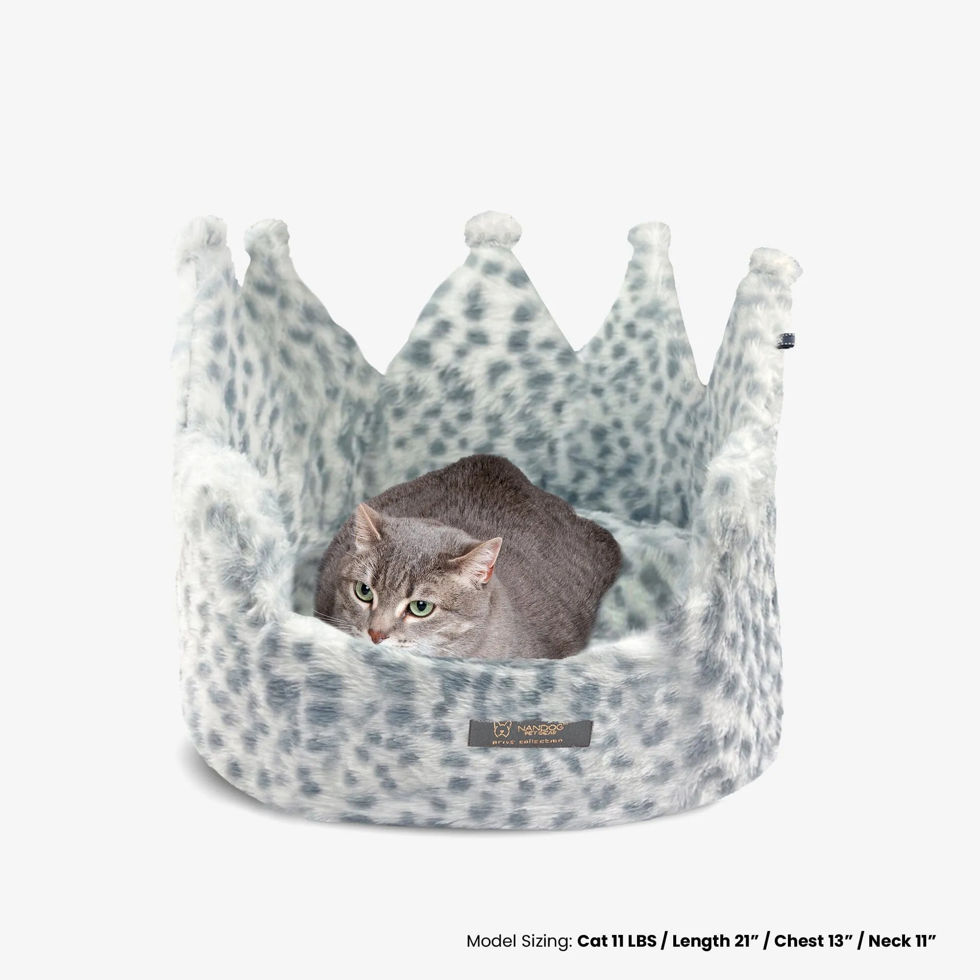 Crown Dog & Cat Fun Bed Cloud Prive Collection - Snow Leopard